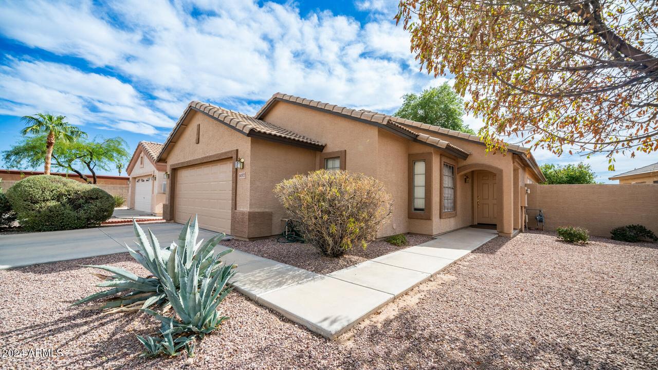 10377 W Yukon Dr., Peoria, AZ 85382