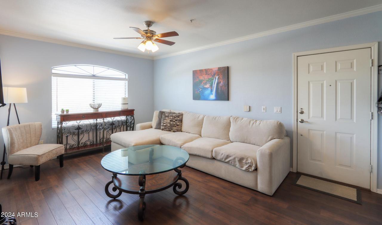 15095 N Thompson Peak Pkwy. #2115, Scottsdale, AZ 85260