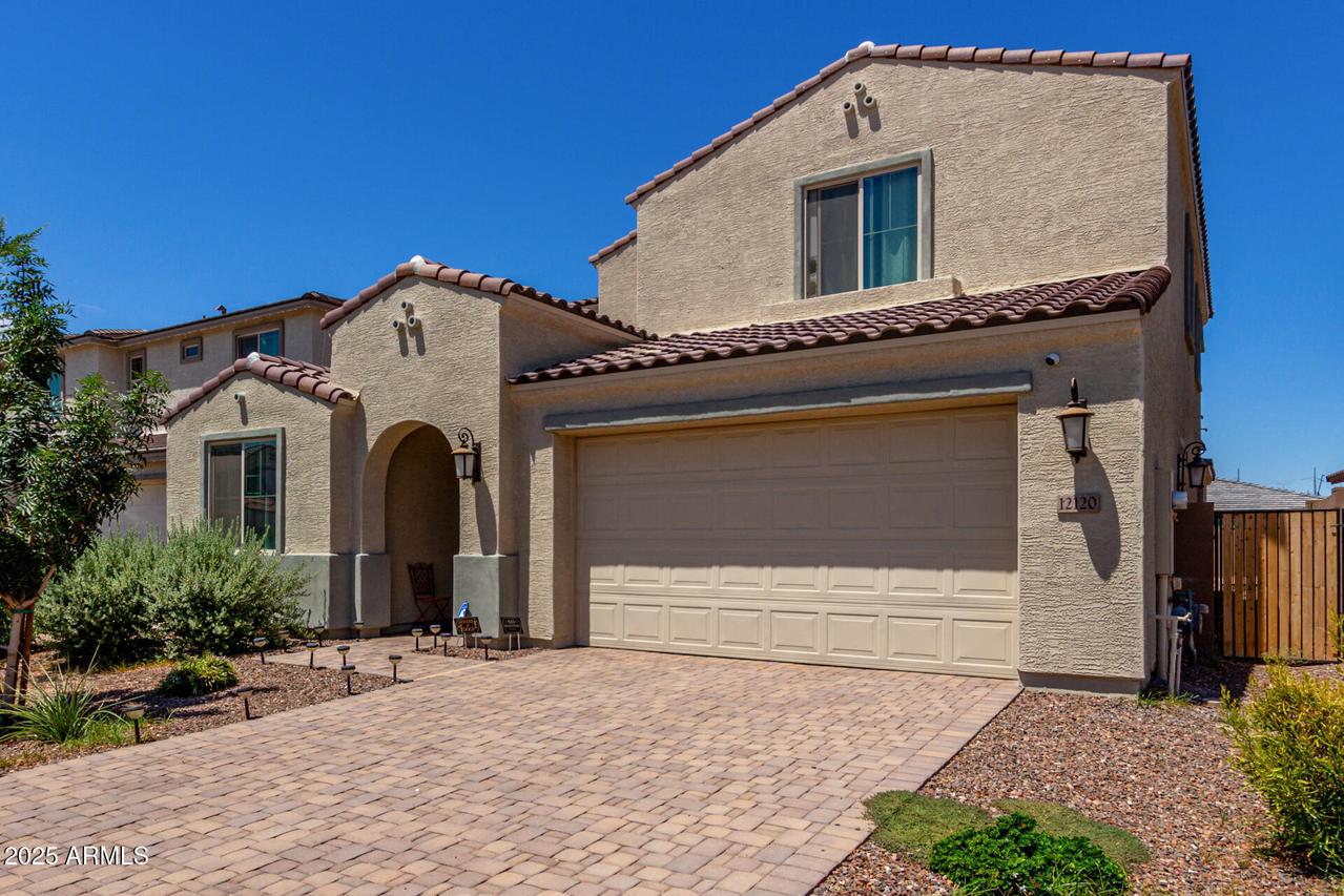 12120 W Parkway Ln., Avondale, AZ 85323