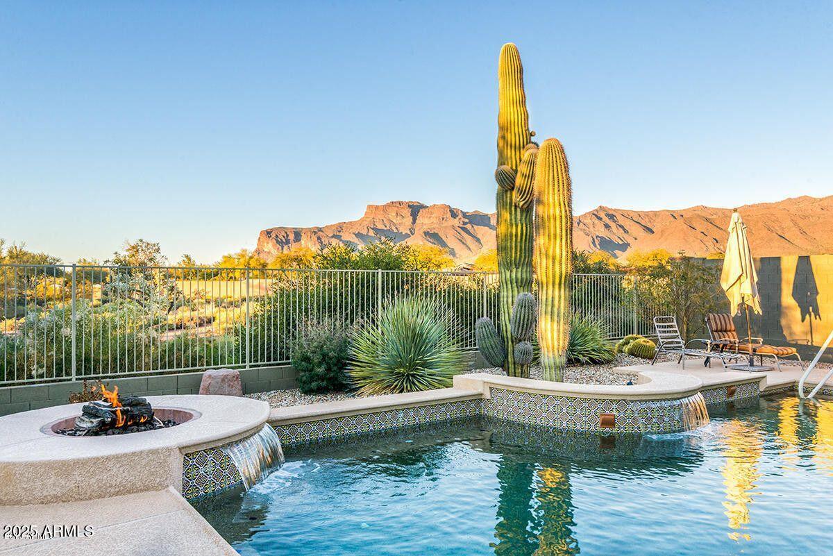 7094 E Calliandra Ct., Gold Canyon, AZ 85118