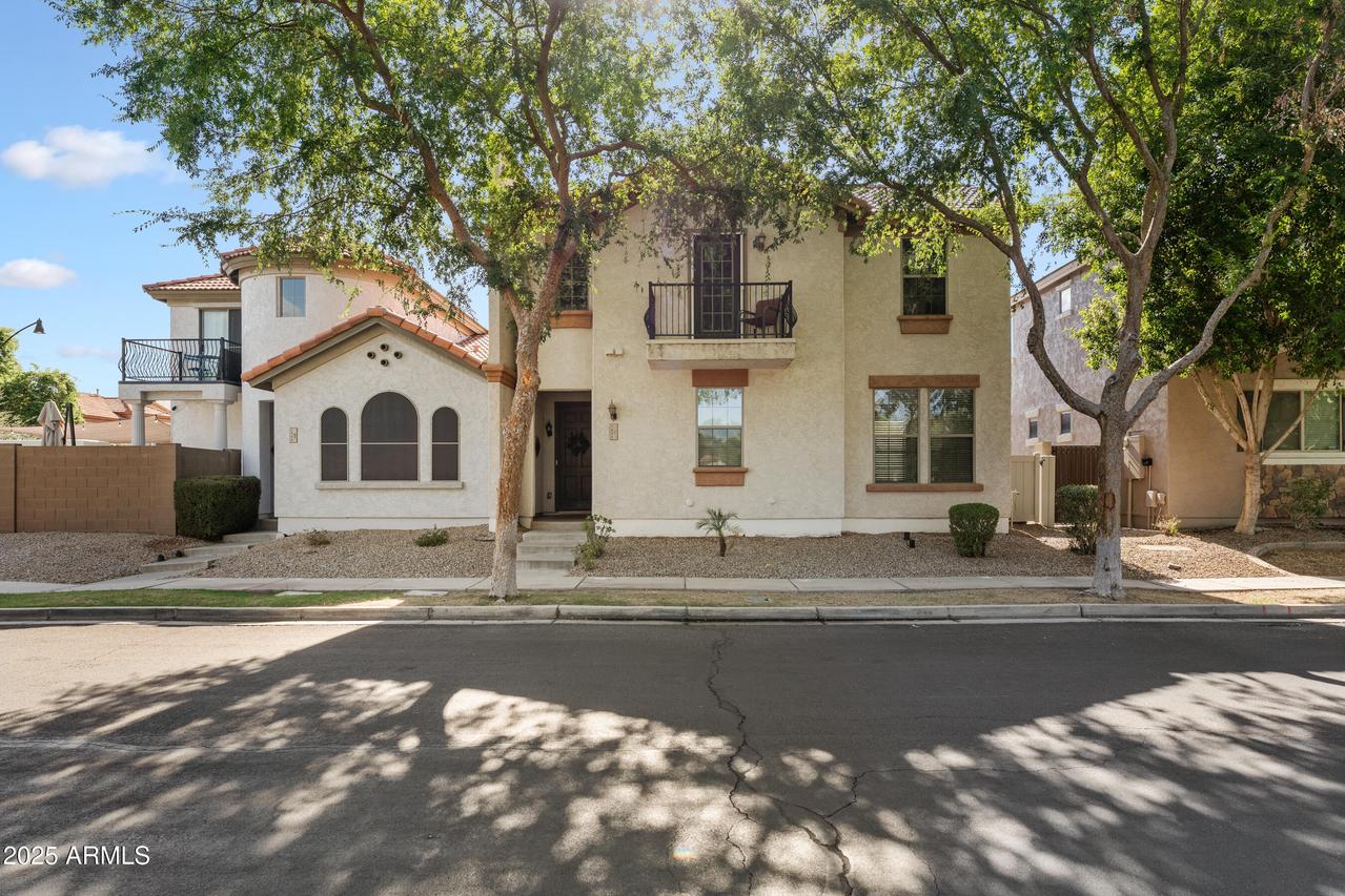 1422 S Colt Dr., Gilbert, AZ 85296