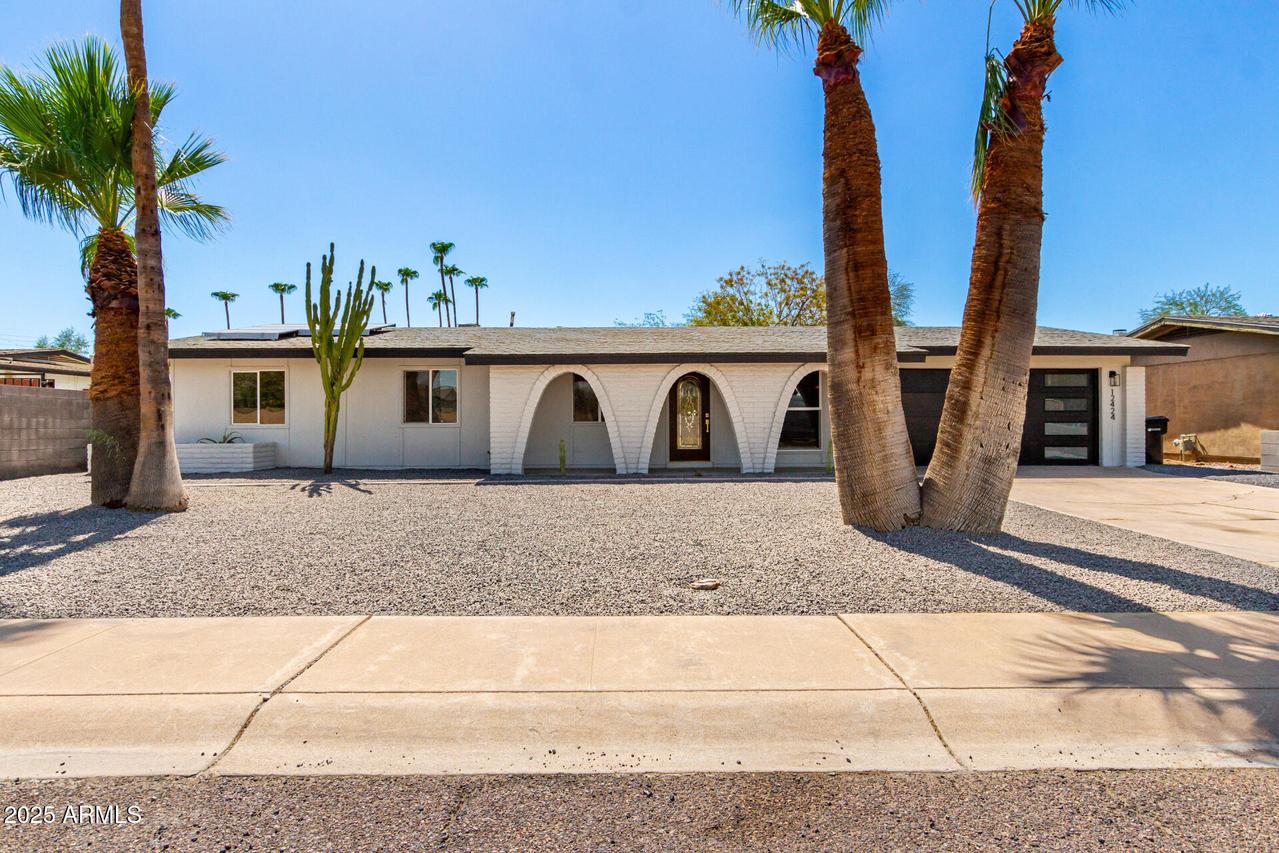 12424 N 33rd St., Phoenix, AZ 85032