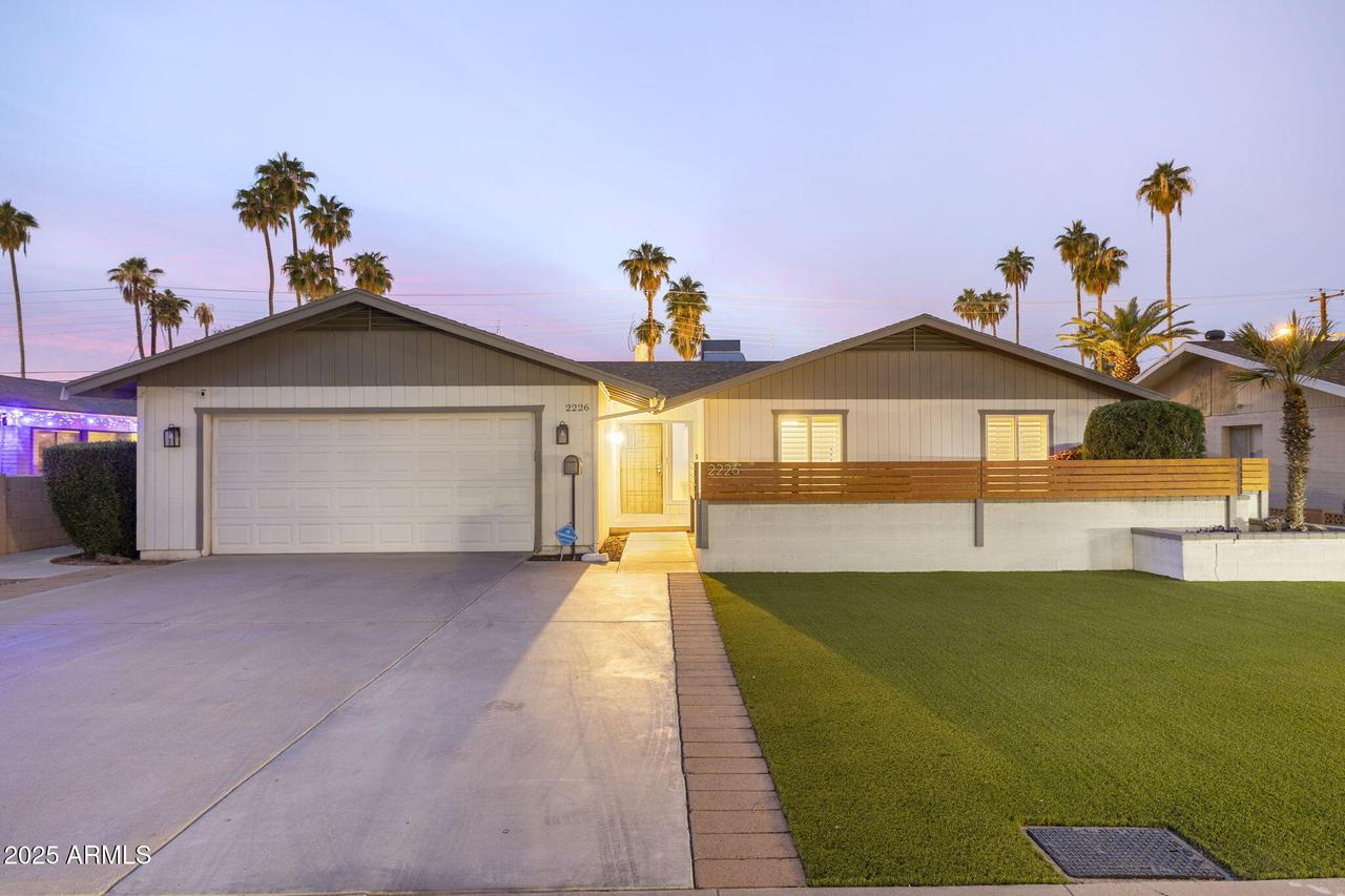 2226 S Kachina Dr., Tempe, AZ 85282