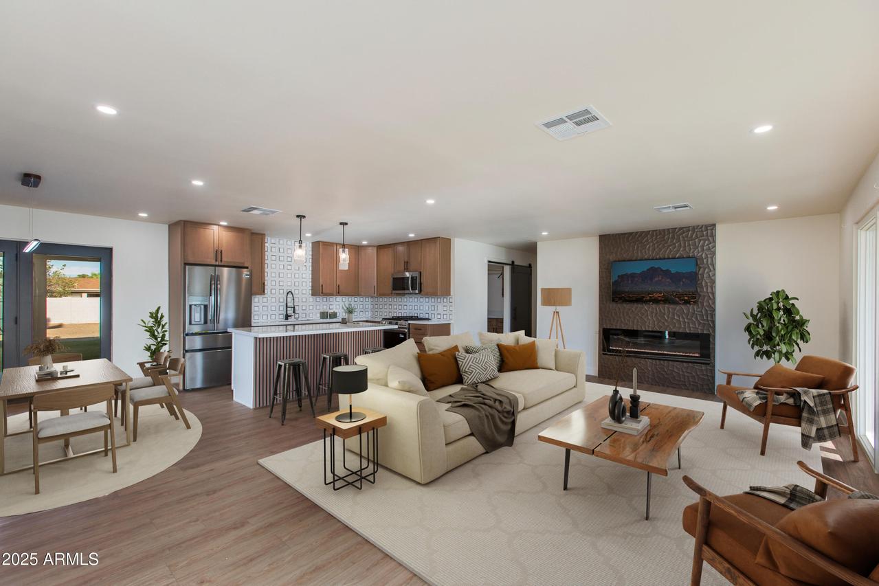 11841 N 24th St., Phoenix, AZ 85028