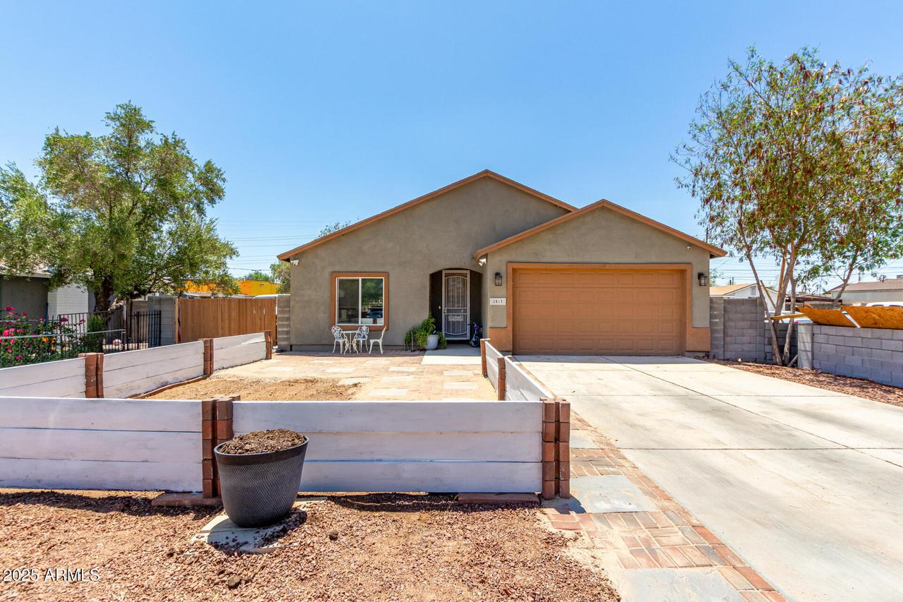 2815 W Almeria Rd., Phoenix, AZ 85009