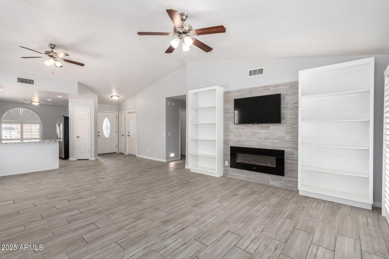 25621 S Flame Tree Dr., Sun Lakes, AZ 85248