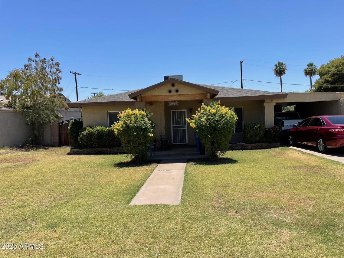 2027 W Medlock Dr., Phoenix, AZ 85015