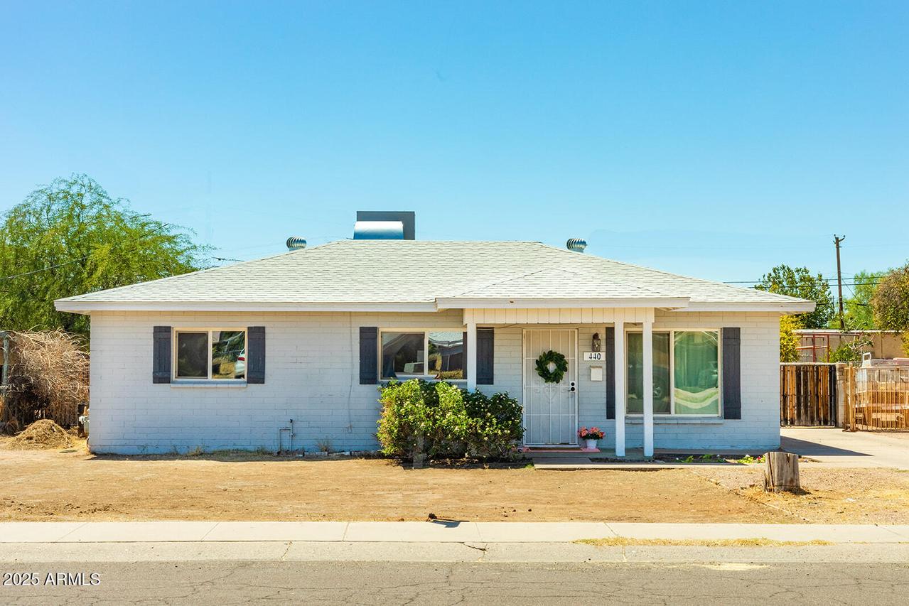 440 S Fraser Dr., Mesa, AZ 85204