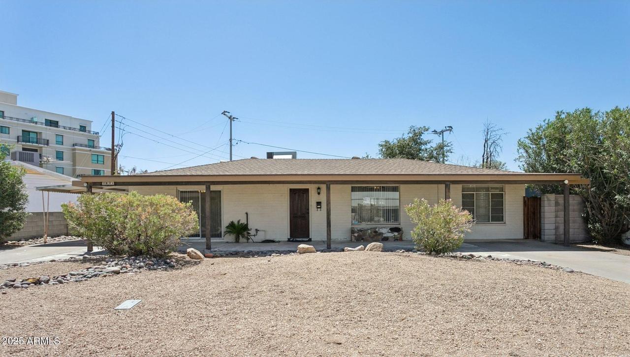 3831 N Pueblo Way, Scottsdale, AZ 85251