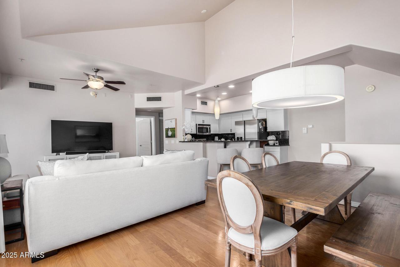 20660 N 40th St. #2056, Phoenix, AZ 85050
