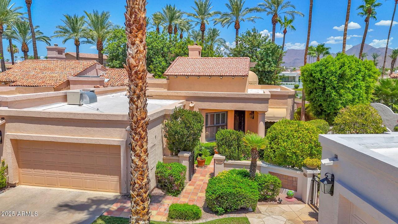 10068 E Cinnabar Ave., Scottsdale, AZ 85258