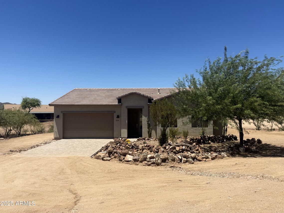 1514 E Wild Field Dr., New River, AZ 85087