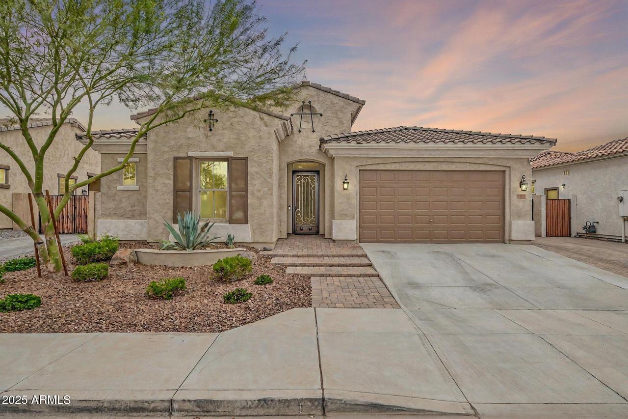 25857 N 104th Dr., Peoria, AZ 85383