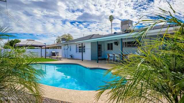 New Homes For Sale This Week That Attend Hohokam Elementary School: August 1st to August 7th
