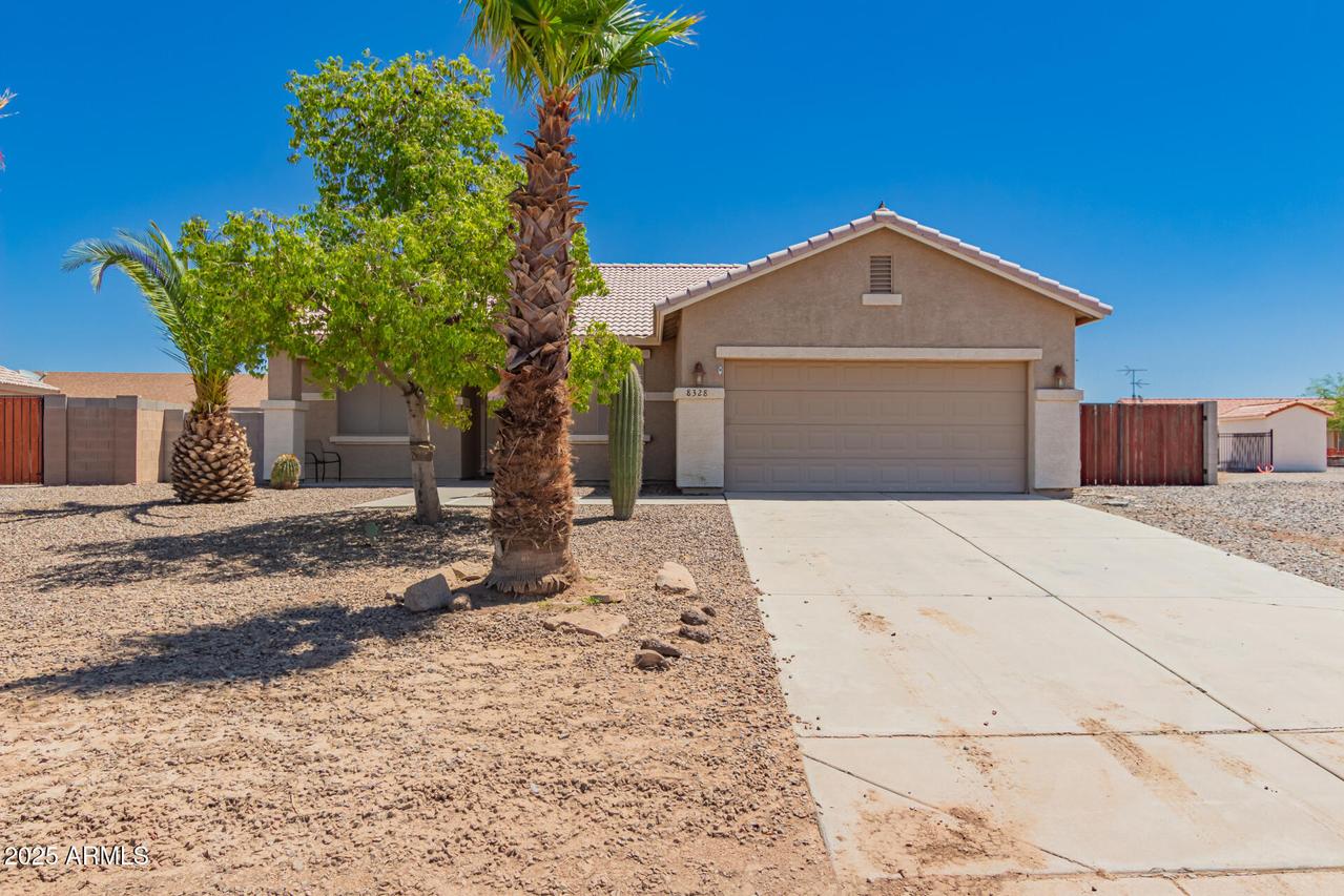 8328 W Santa Cruz Blvd., Arizona City, AZ 85123