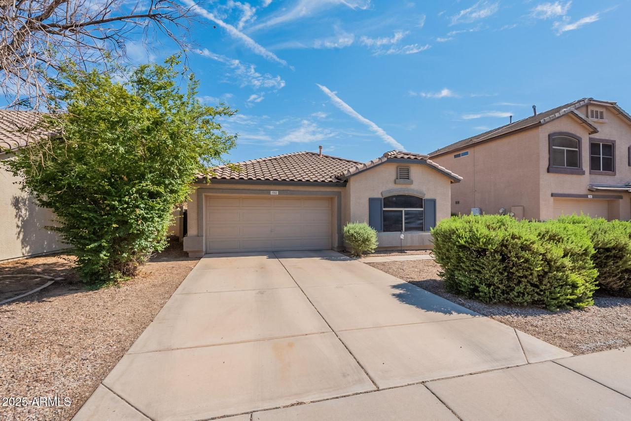 1702 E Galveston St., Gilbert, AZ 85295