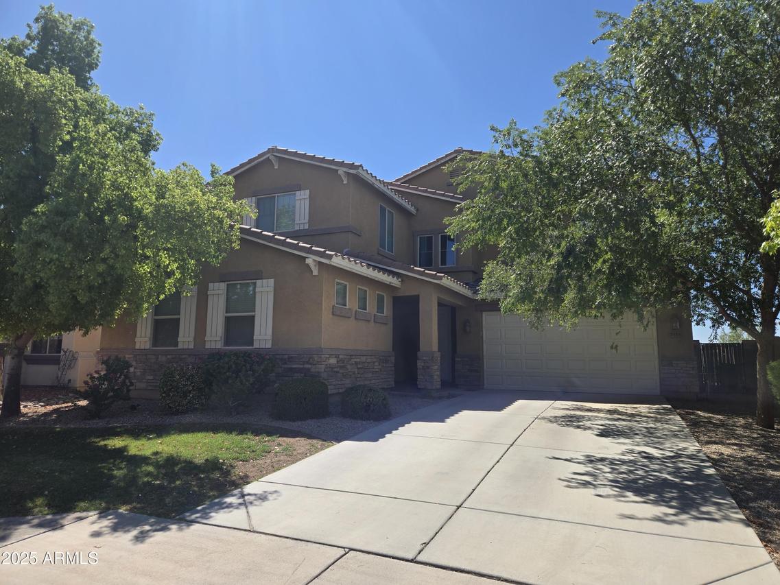 1033 E Pasture Canyon Dr., San Tan Valley, AZ 85143