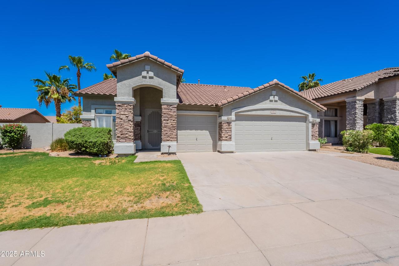 3963 S Hollyhock Pl., Chandler, AZ 85248