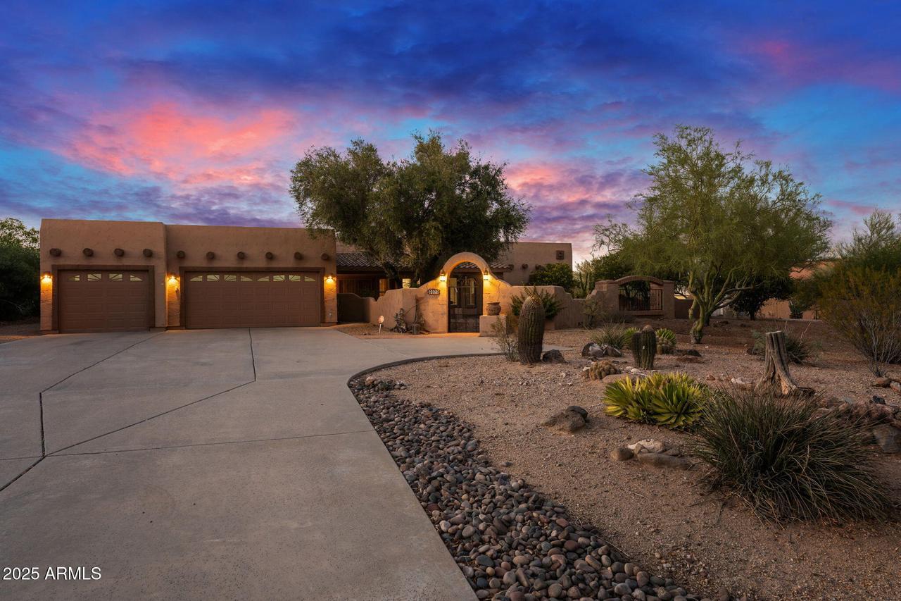 2070 W Bromm Ln., Wickenburg, AZ 85390