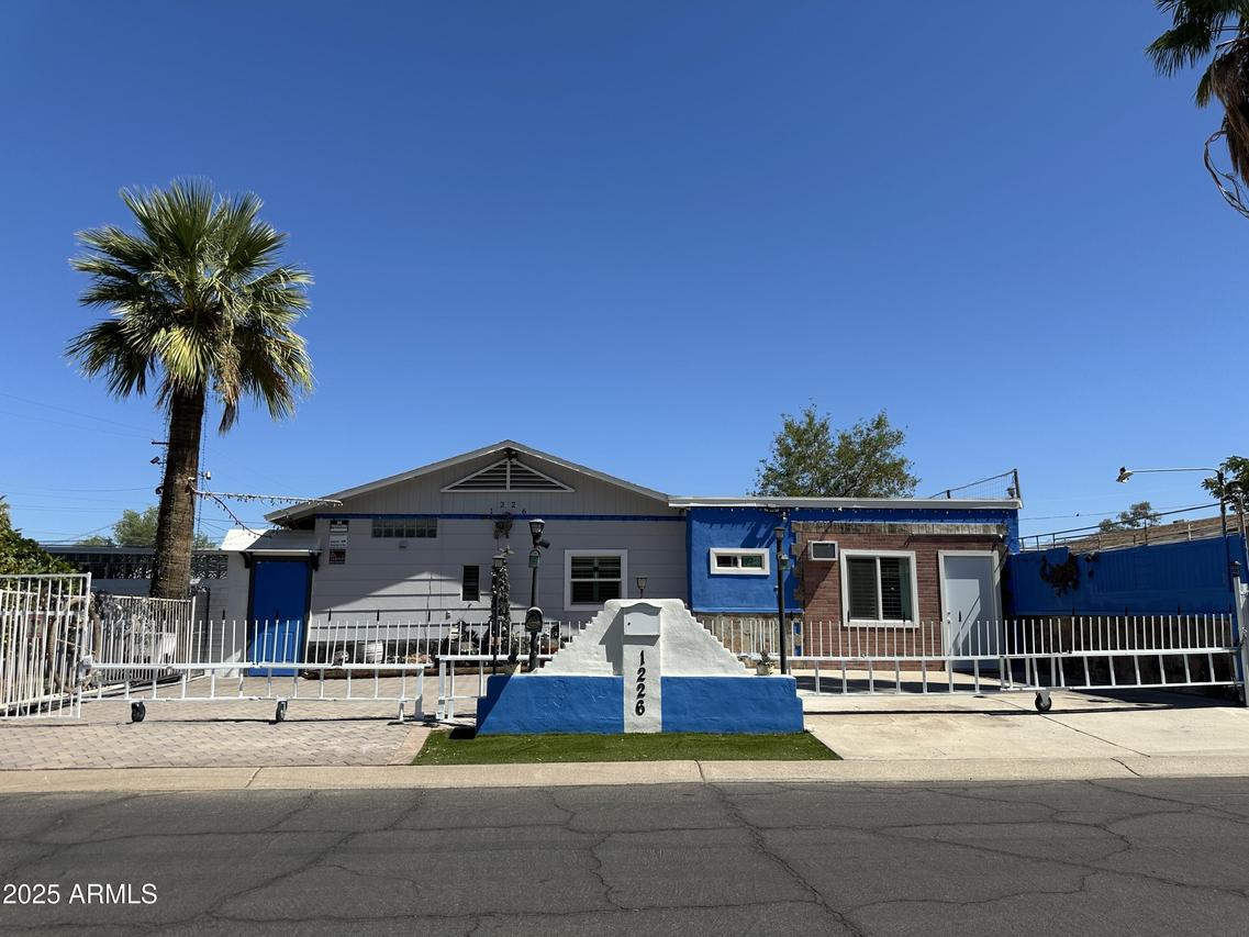 1226 W Purdue Ave., Phoenix, AZ 85021