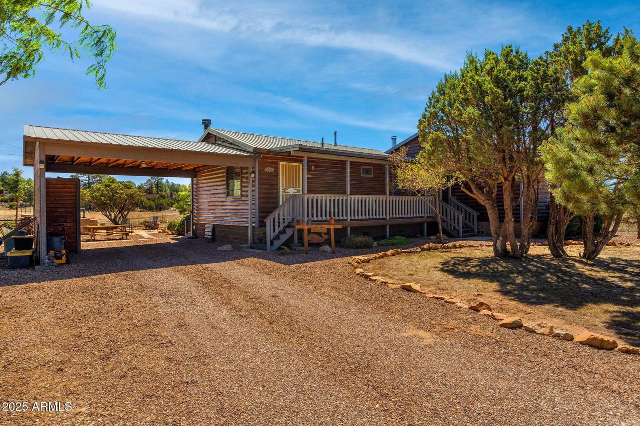 2218 Mogollon Rim Dr., Overgaard, AZ 85933