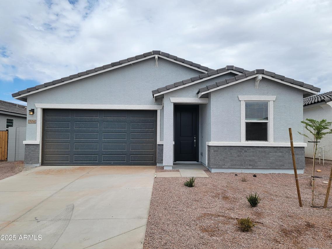7456 E Cozy Cottage Ln., San Tan Valley, AZ 85143
