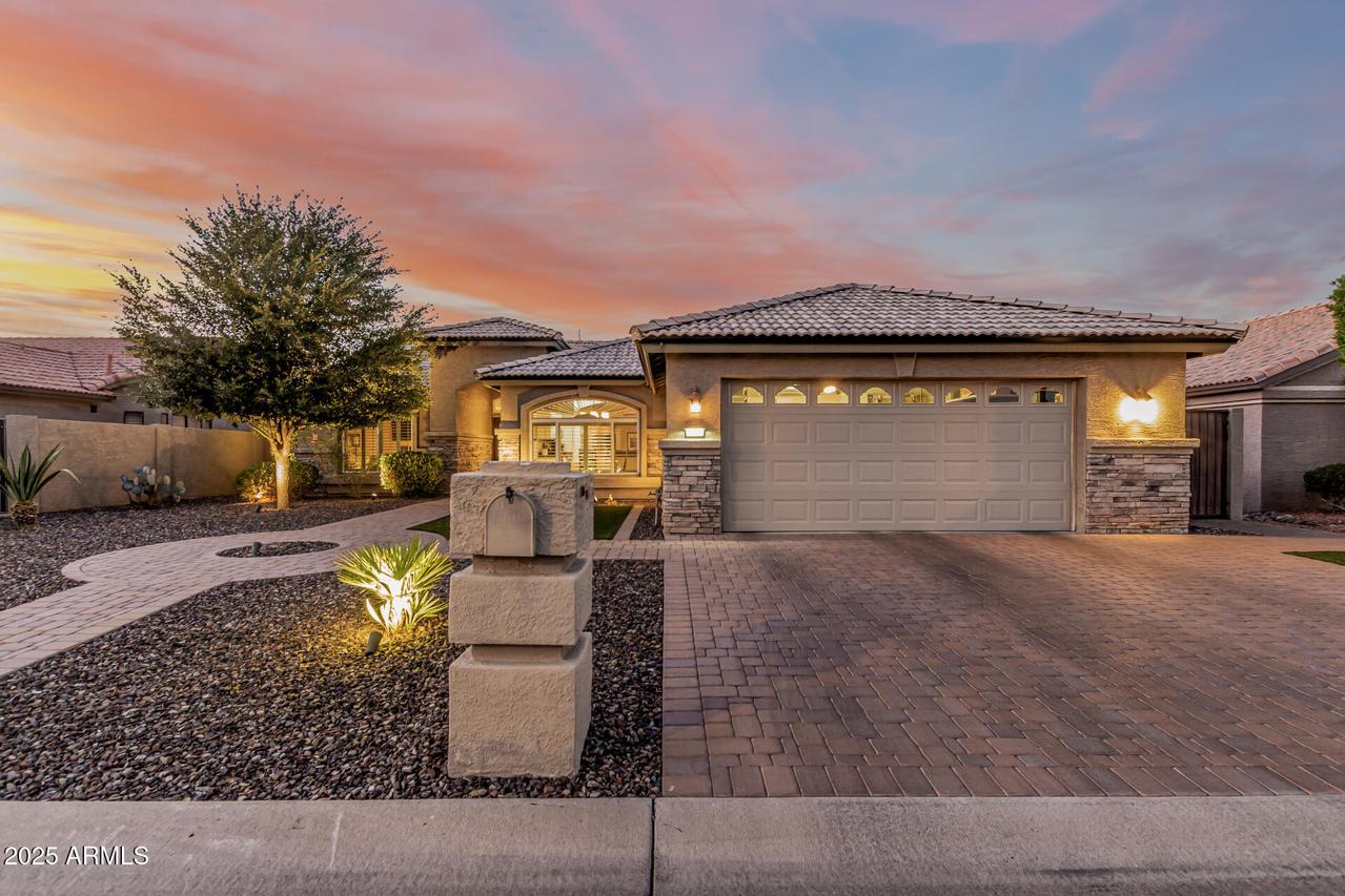 15828 W Vale Dr., Goodyear, AZ 85395