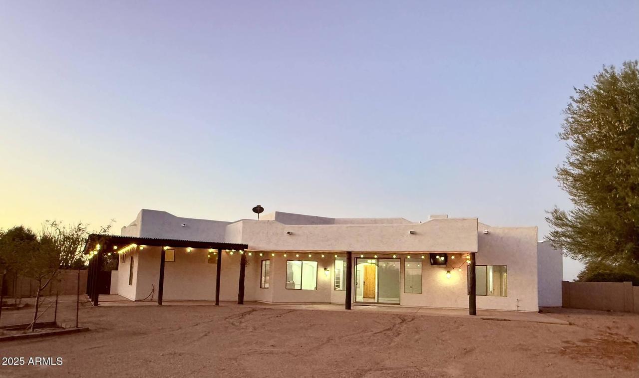 27824 N 256th Ave., Wittmann, AZ 85361