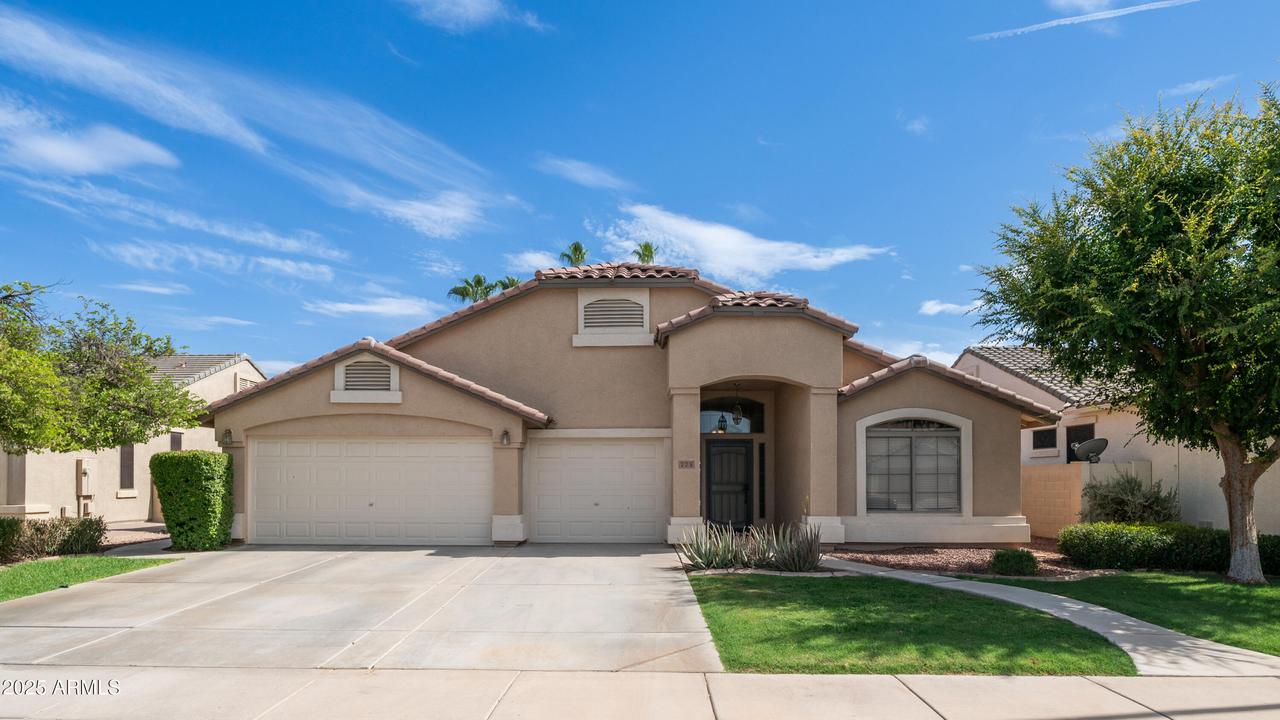 775 E Blue Ridge Way, Chandler, AZ 85249