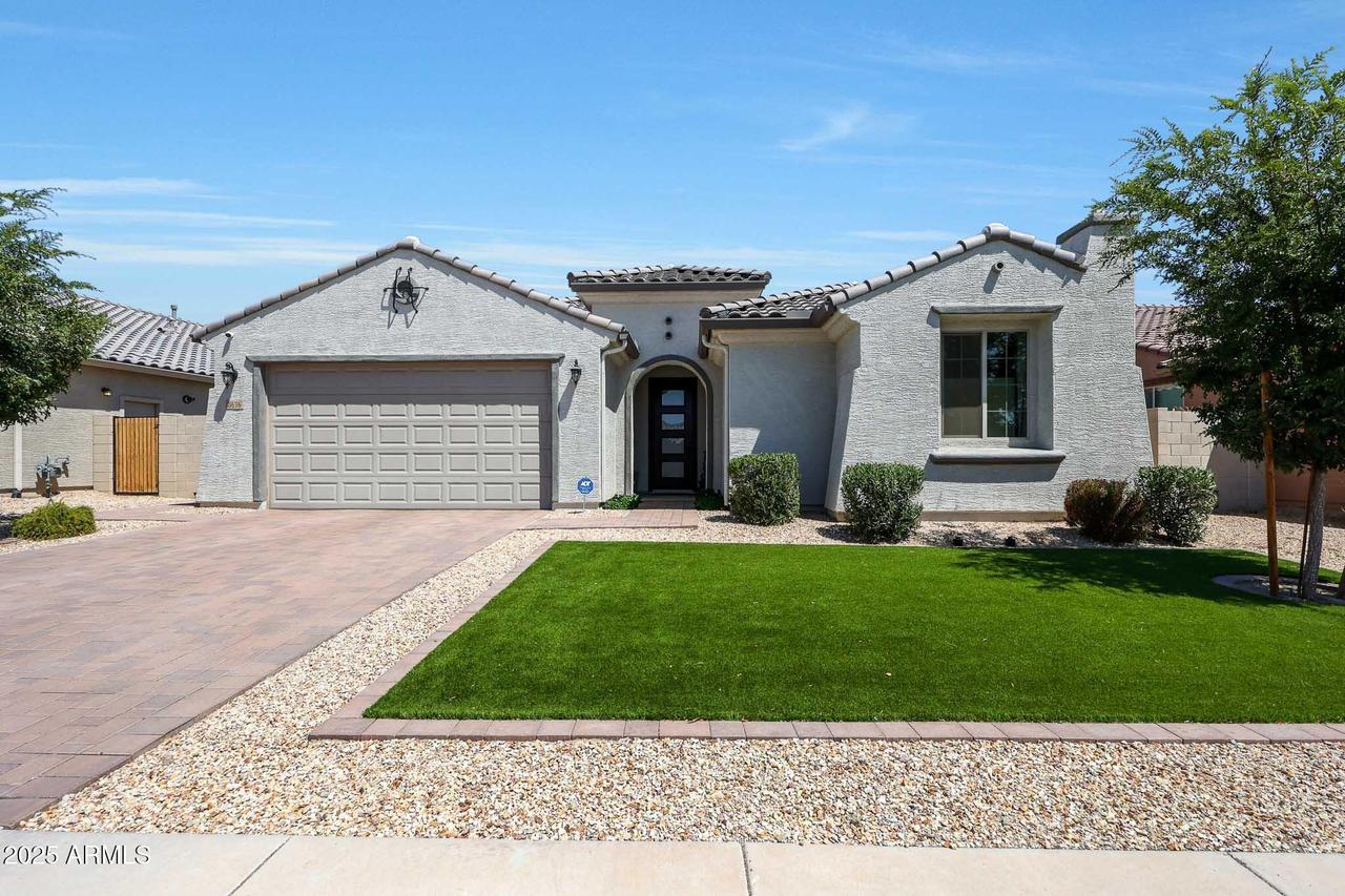 8616 W Rancho Dr., Glendale, AZ 85305