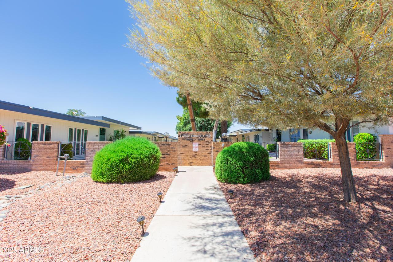 13044 N 100th Ave., Sun City, AZ 85351