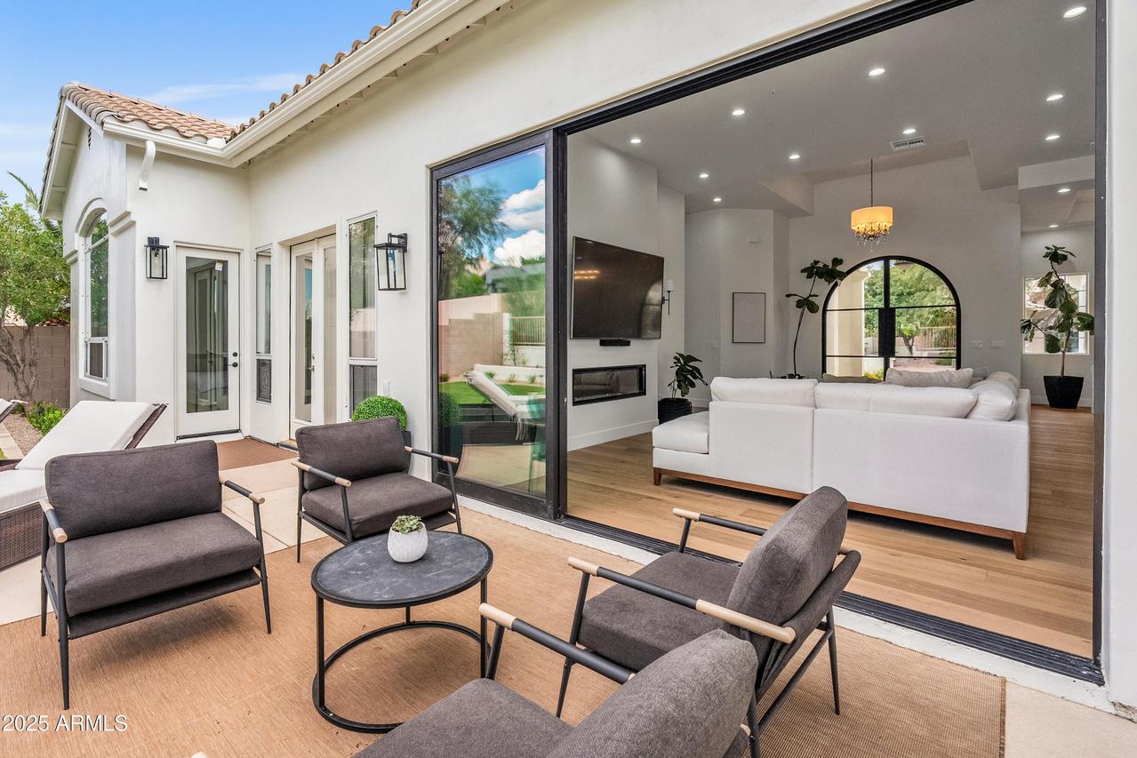 12134 E Mercer Ln., Scottsdale, AZ 85259