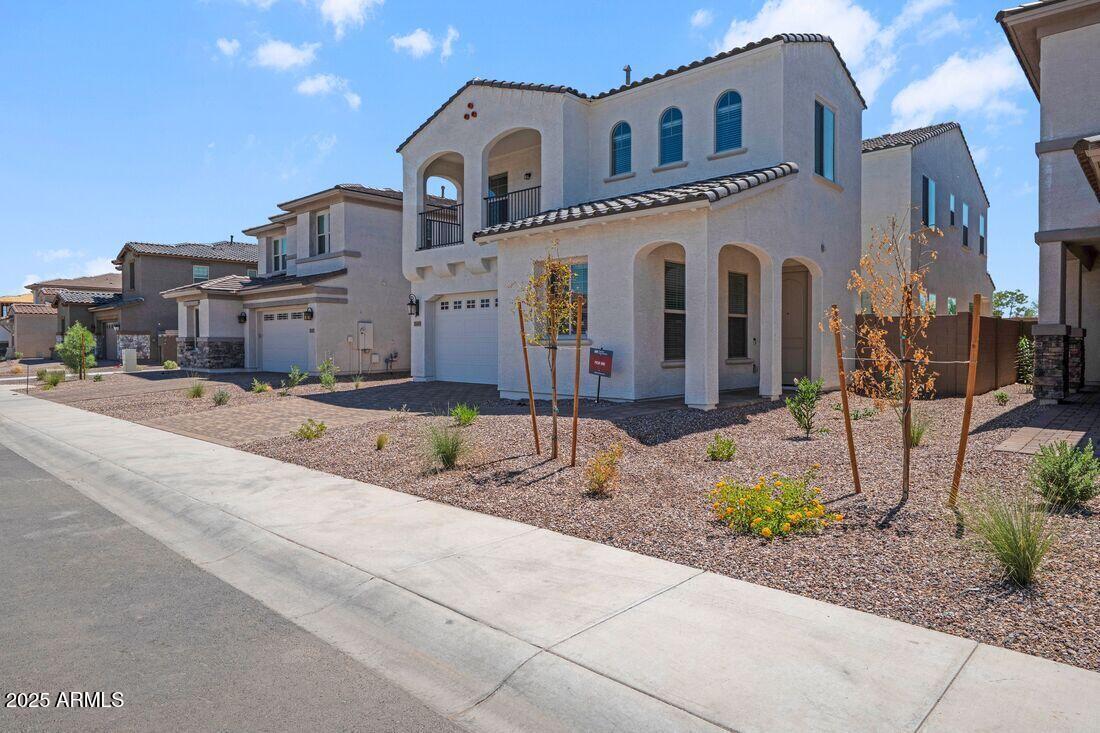 7645 W Crabapple Dr., Peoria, AZ 85383