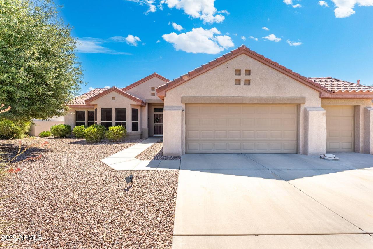 19737 N Hidden Ridge Dr., Surprise, AZ 85374