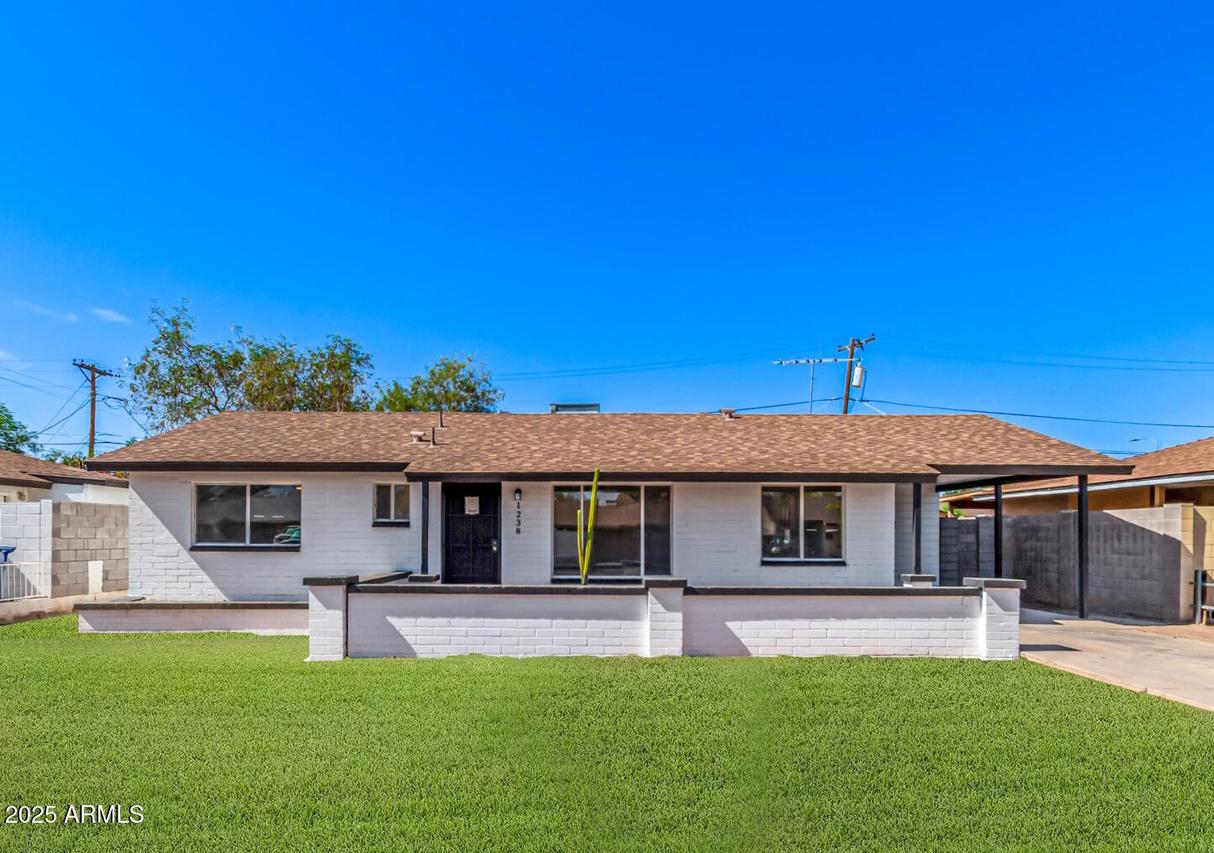 1238 E Vine Ave., Mesa, AZ 85204