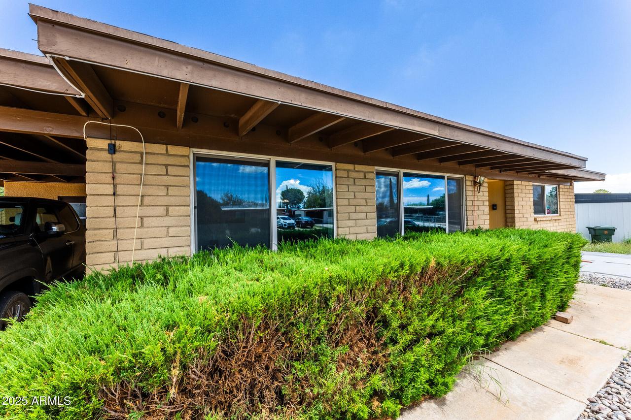 51 E Brown Dr., Sierra Vista, AZ 85635