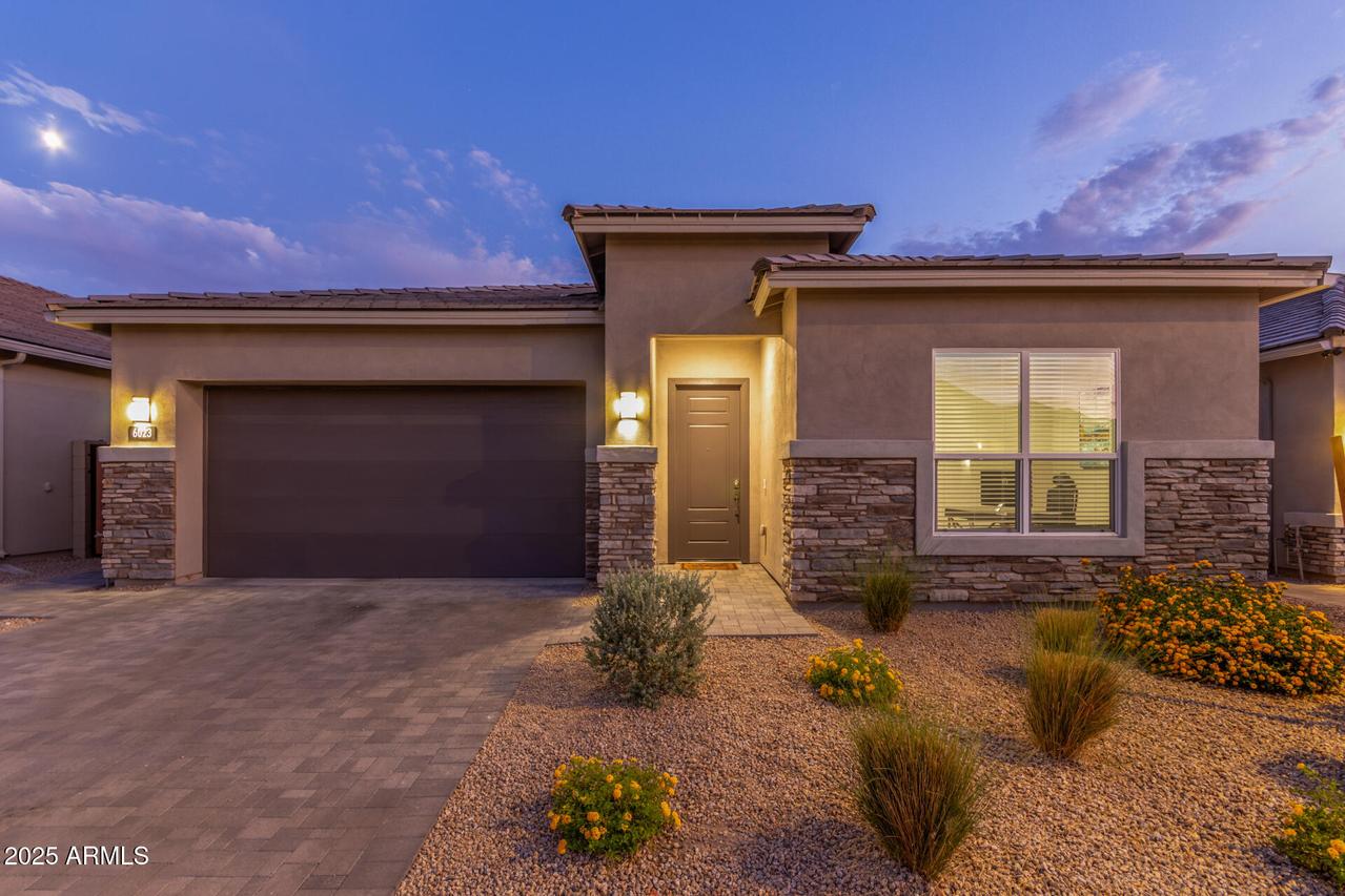 6023 E Sinclair St., Phoenix, AZ 85054