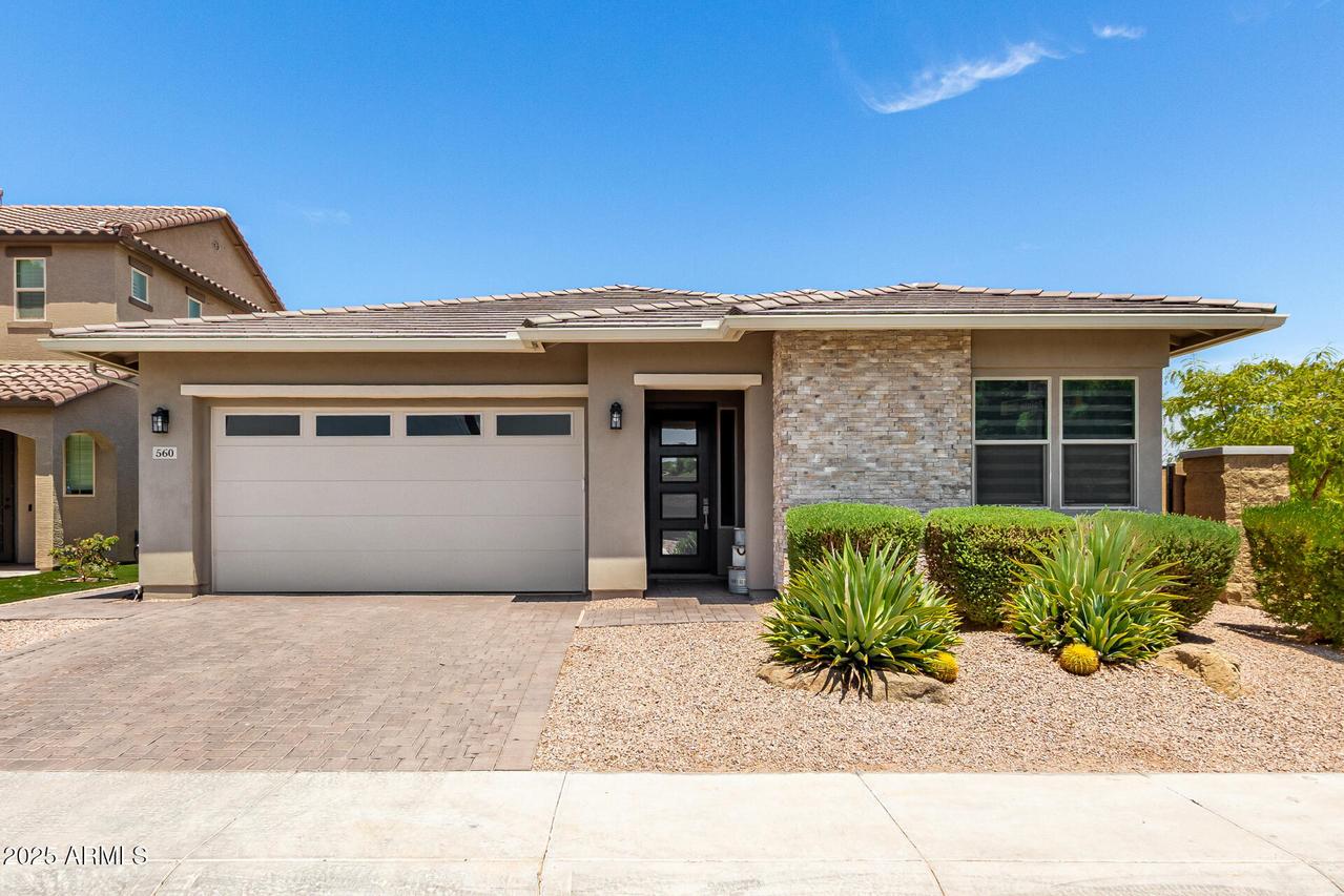 560 E Zion Pl., Chandler, AZ 85249