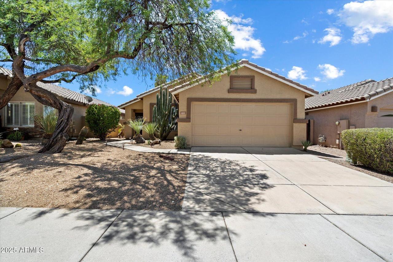 4441 E Tether Tr., Phoenix, AZ 85050