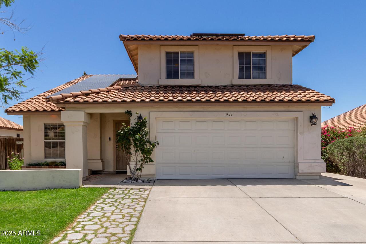 1241 E Bluefield Ave., Phoenix, AZ 85022