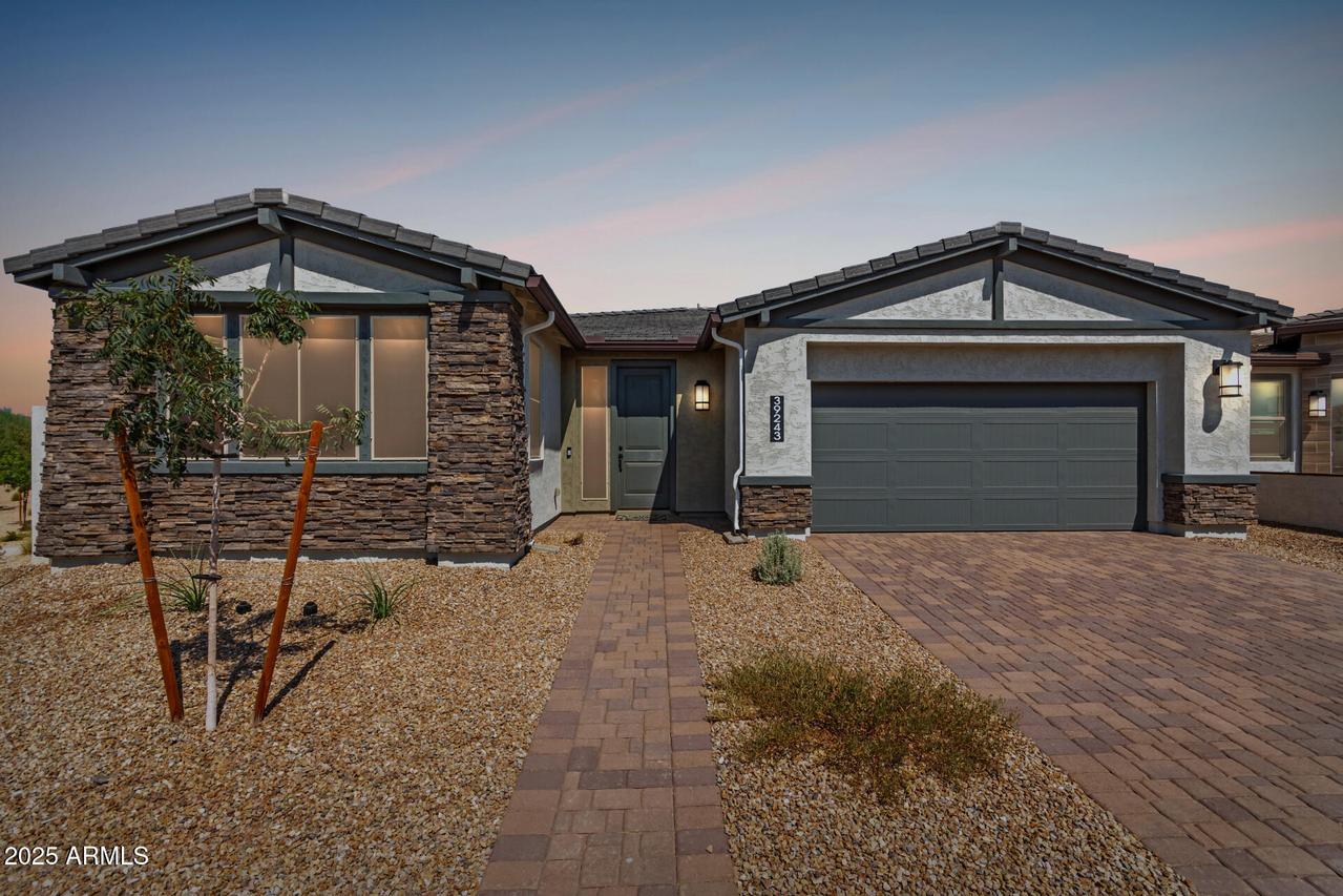 39243 N Carter Ln., San Tan Valley, AZ 85140