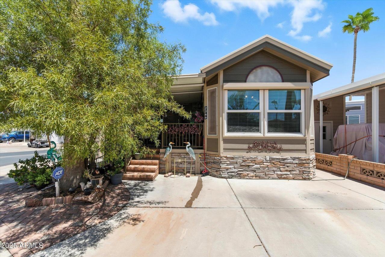 2366 S Pomo Ave., Apache Junction, AZ 85119