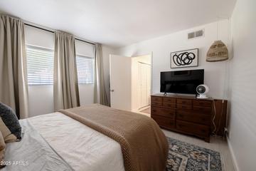 1320 E Bethany Home Rd. #21, Phoenix, AZ 85014