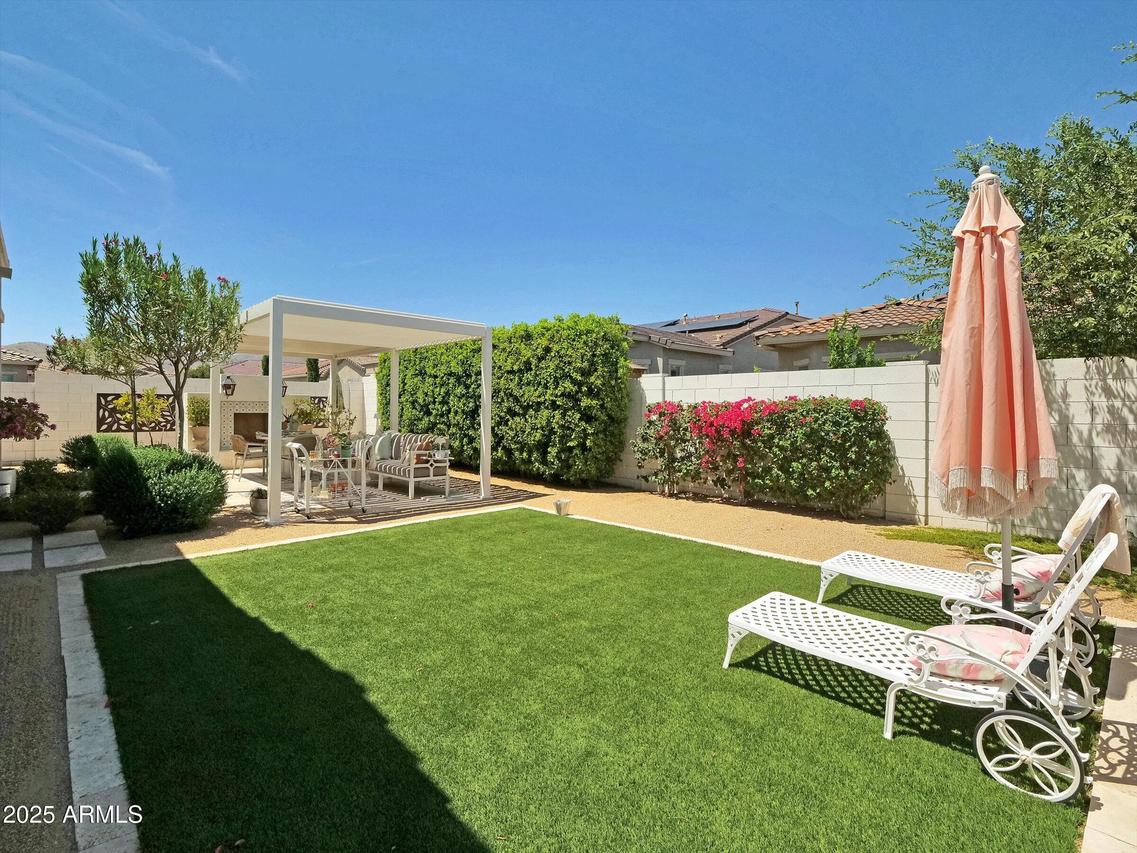 19024 W Solano Dr., Litchfield Park, AZ 85340