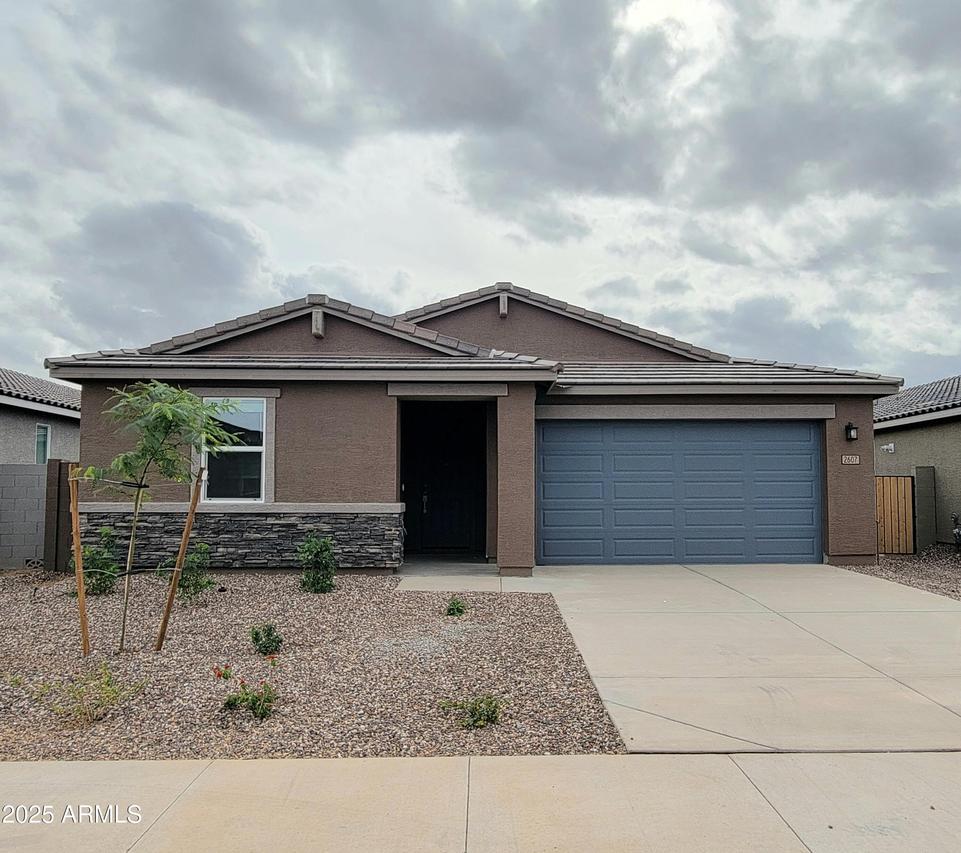 2607 E Grenache Rd., San Tan Valley, AZ 85143