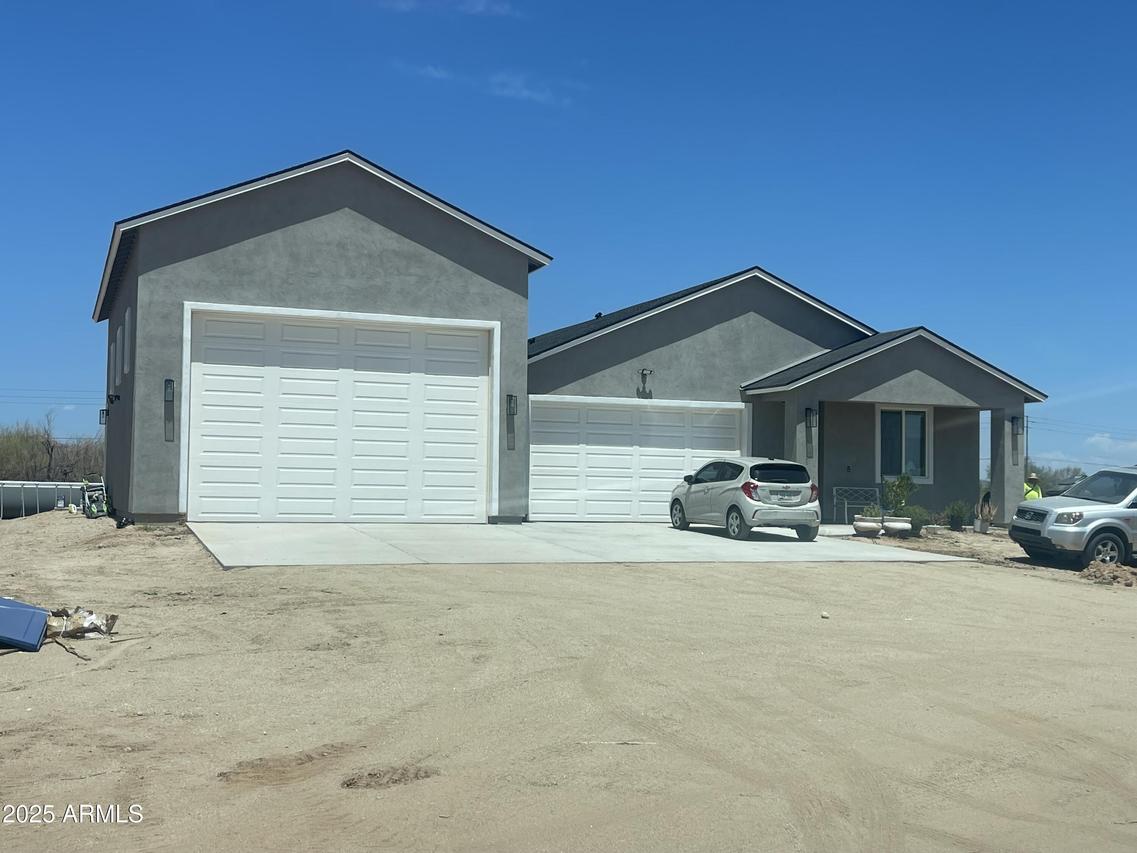 21028 N Denver Hill Dr., Wittmann, AZ 85361