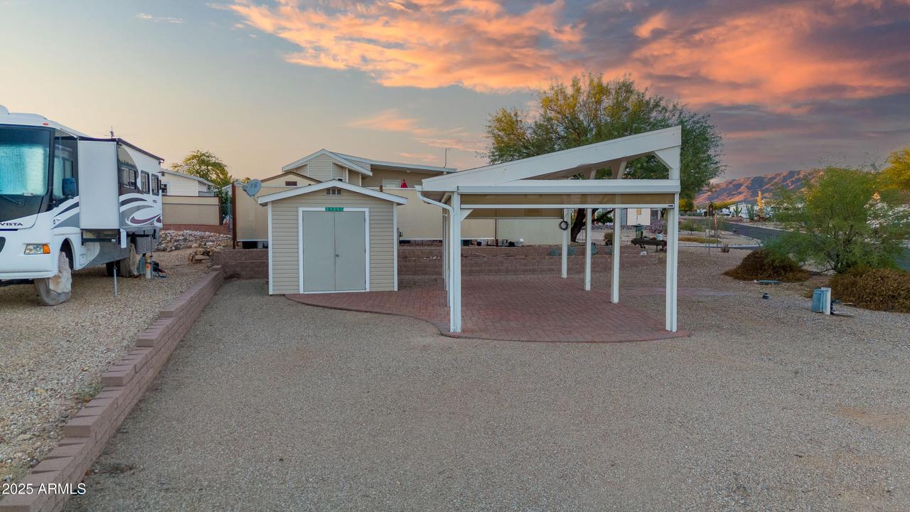 21258 W Granite Ridge Rd. #316, Congress, AZ 85332