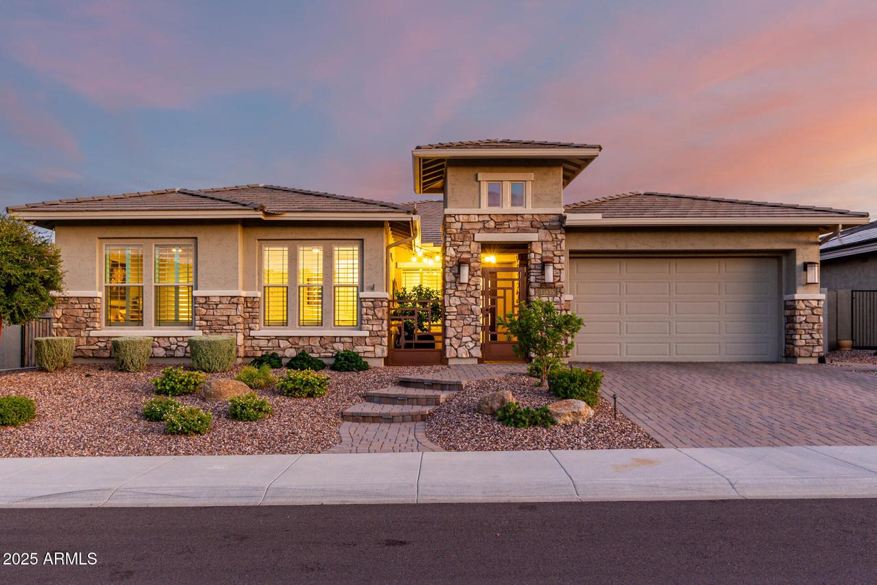 11635 W Candelilla Way, Peoria, AZ 85383