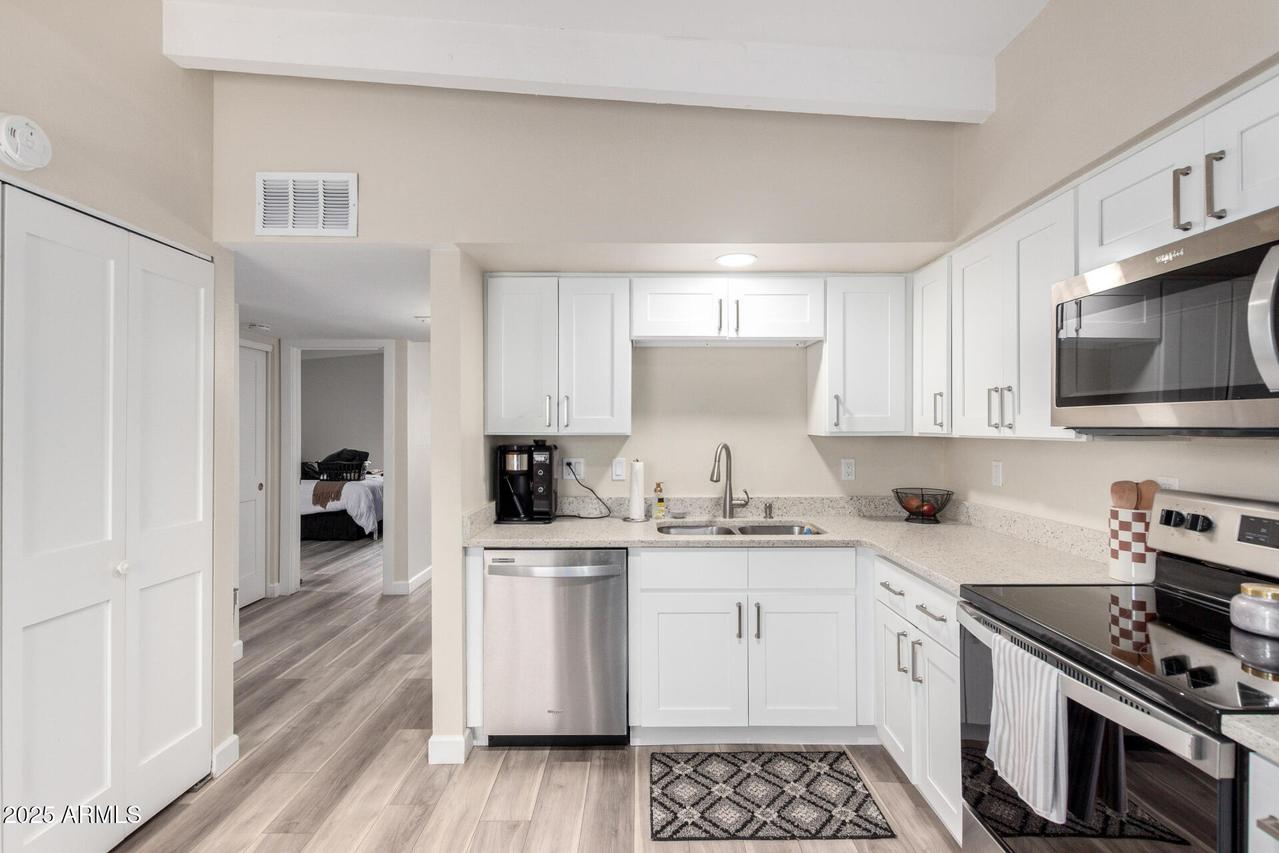 4750 N 14th St., Phoenix, AZ 85014