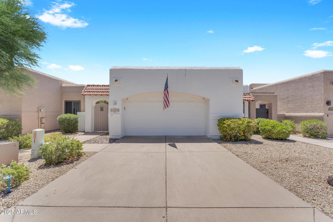 4525 E Rosemonte Dr., Phoenix, AZ 85050